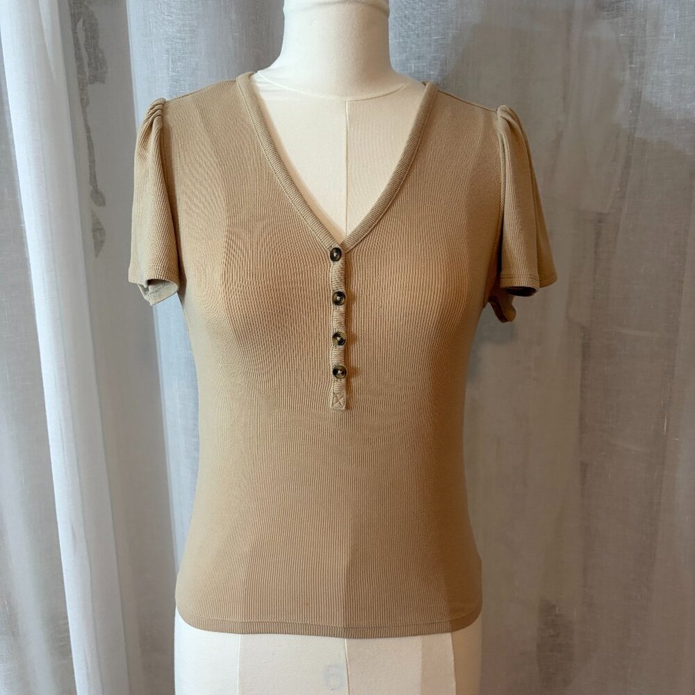 LOFT ribbed short‑sleeve Henley tee, Beige, XSP